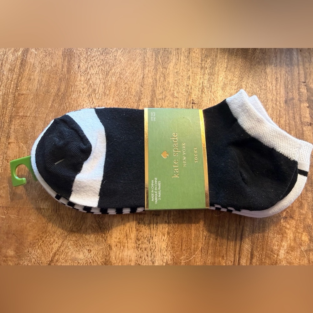 NEW! Kate Spade Set of No Show Socks (3 pairs in set)
